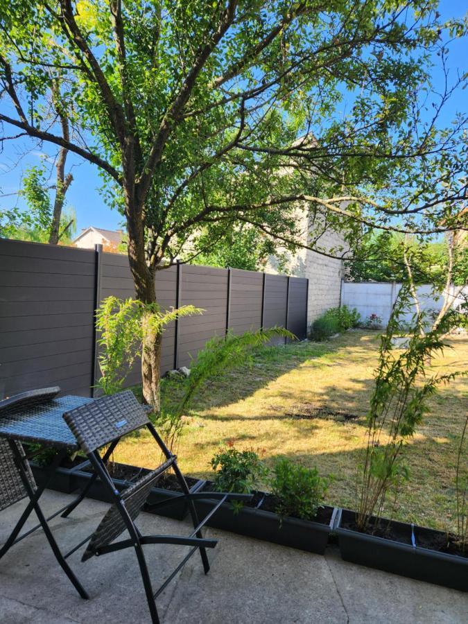 Studio, Pas De Collocation Possible Warmeriville Экстерьер фото